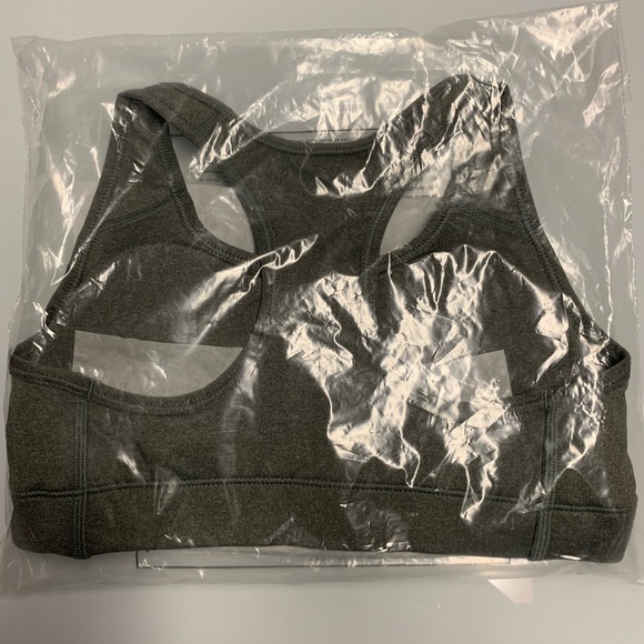 Nike Women’s Victory Compression Sports Bra - Picture 3 of 3